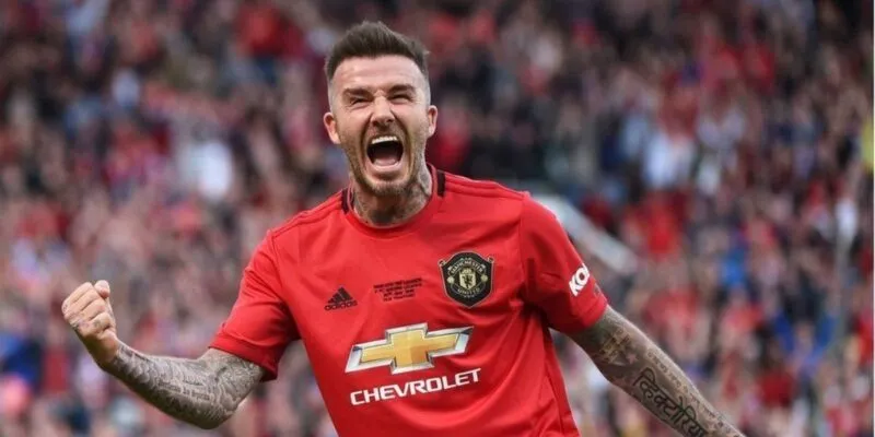 David Beckham nổi danh trong màu áo MU